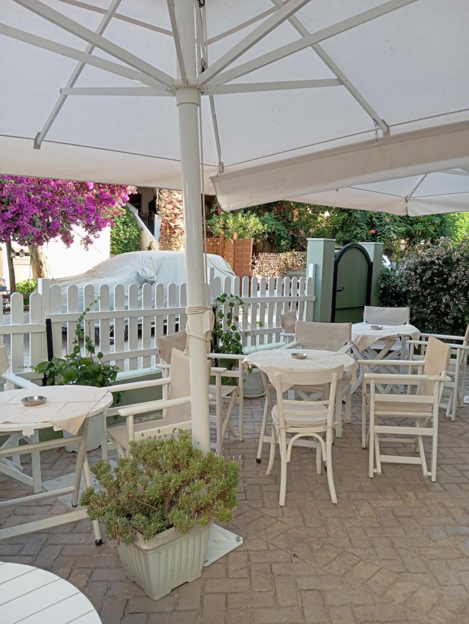 Aparthotel Nikos House Nikiti  Exteriér fotografie